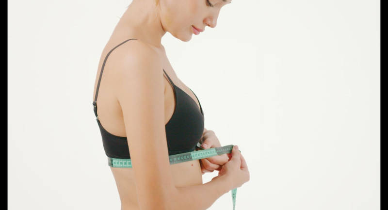Cách đo lưng - chân áo ngực