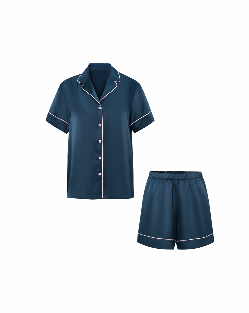 Bộ pijama tay ngắn quần ngắn lụa satin cao cấp, mặc nhà sang trọng chuẩn OEKO-TEX từ Corèle Pháp – HP180A Bộ pijama tay ngắn quần ngắn lụa satin cao cấp, mặc nhà sang trọng chuẩn OEKO-TEX từ Corèle Pháp – HP180A